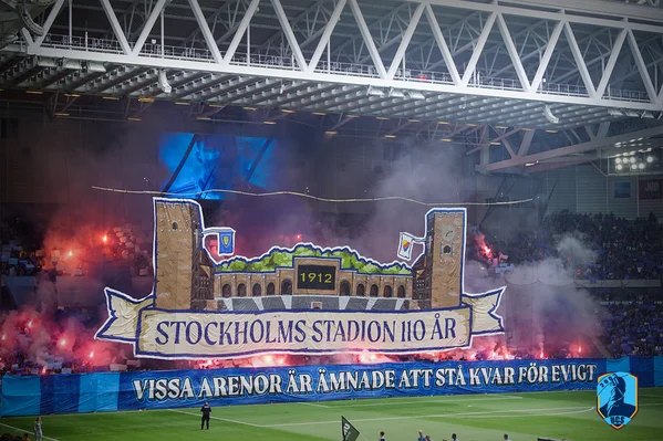 Stadion tifo with smoke